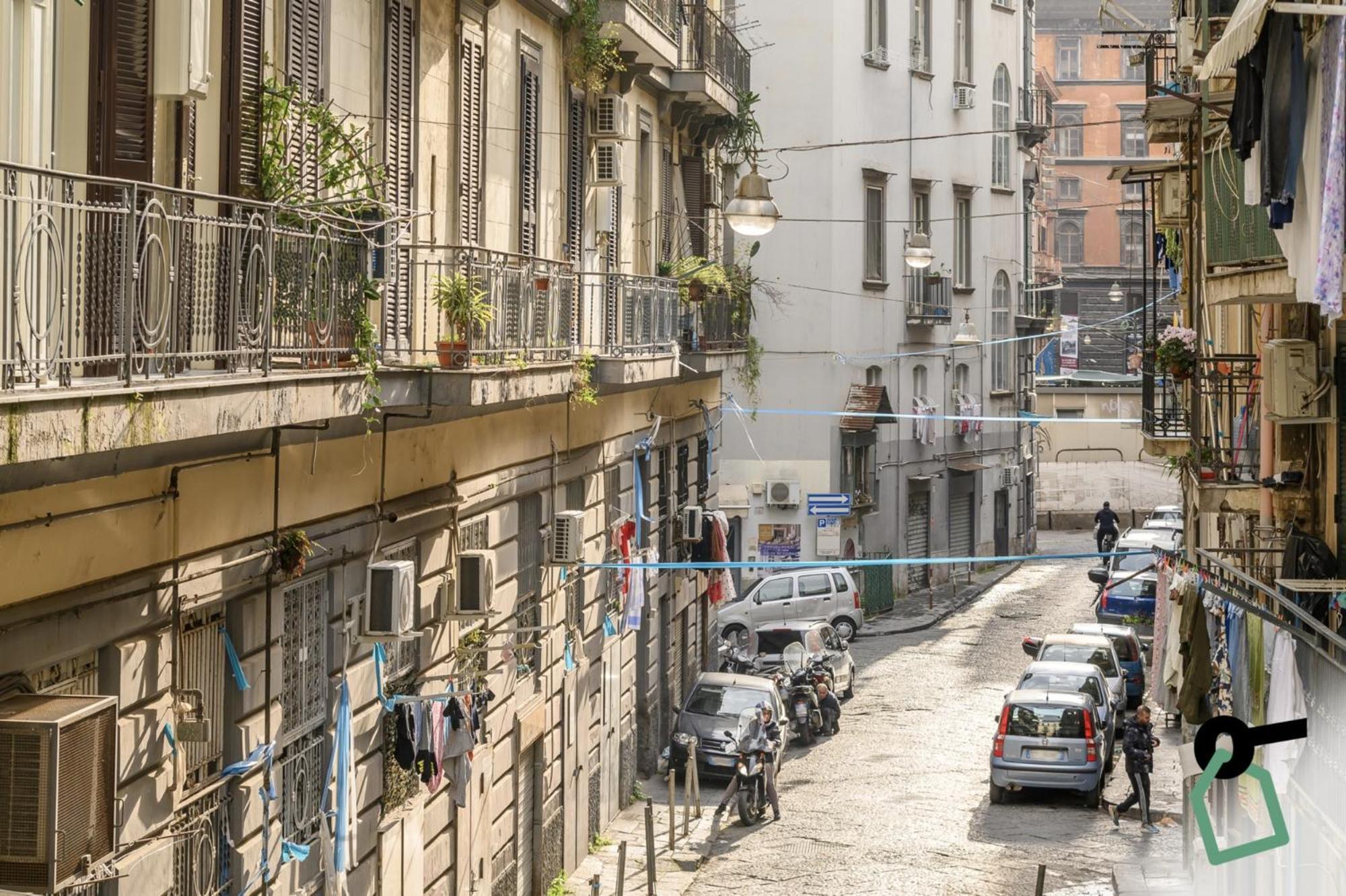 Hotiday Room Collection - Napoli Sant'Arcangelo Екстериор снимка