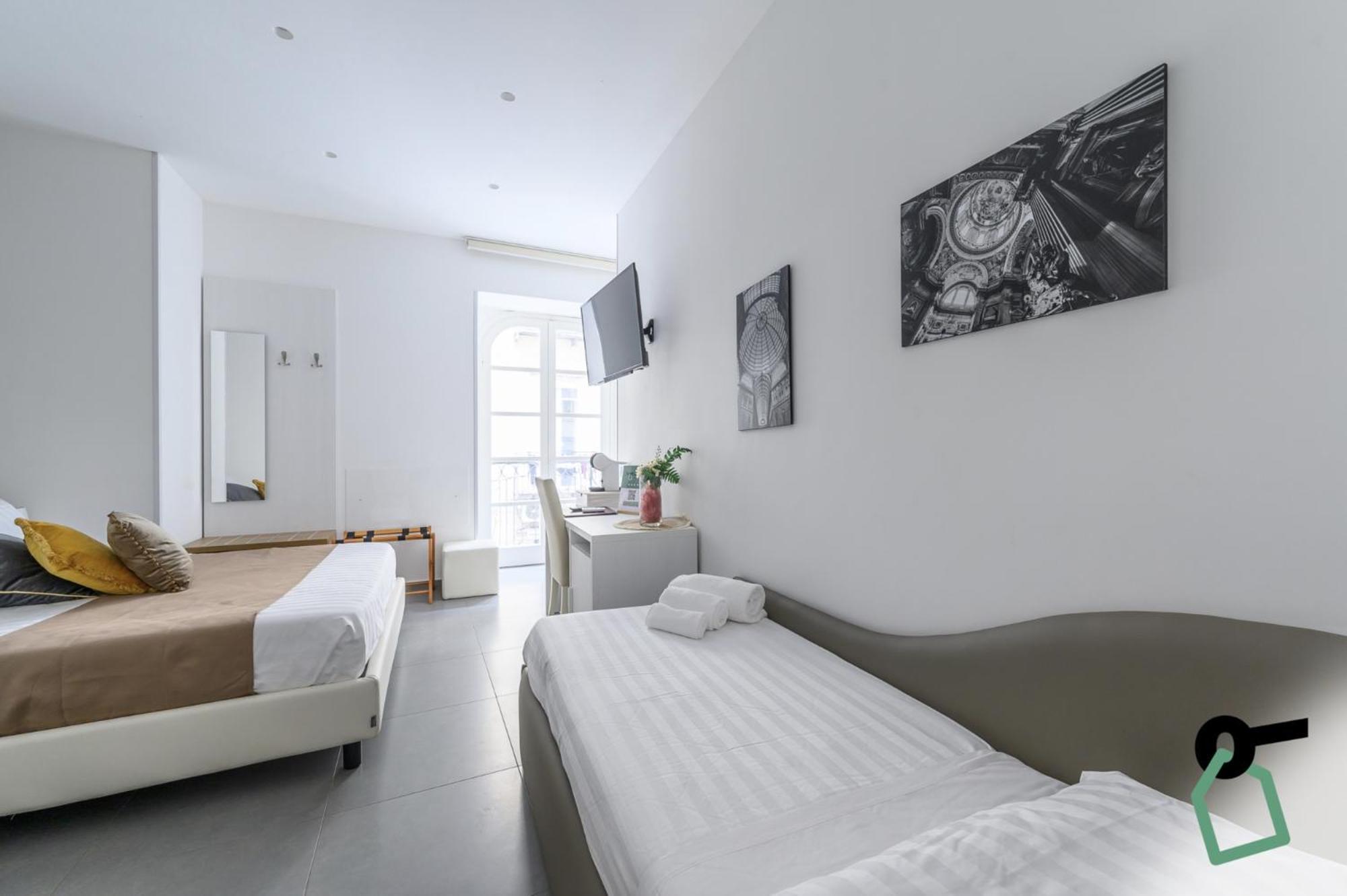 Hotiday Room Collection - Napoli Sant'Arcangelo Екстериор снимка